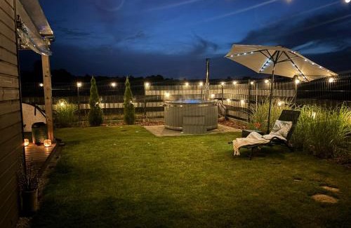 Poniszowice House | Experience Jej i Jego: Exclusive Cabins with Ocean Views