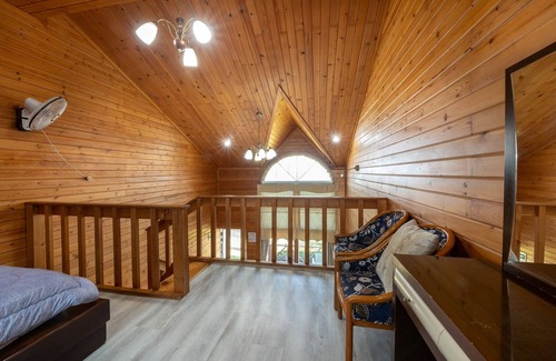 Namwon House | Welcoming Jeju Bada Walking Pension - Rated 9.2/10!