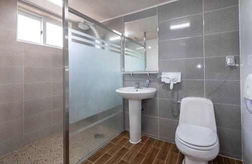 Namwon House | Welcoming Jeju Bada Walking Pension - Rated 9.2/10!