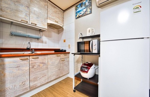 Jocheon House | Eco-Friendly Retreat at Jeju Daeheul Chalet Pension