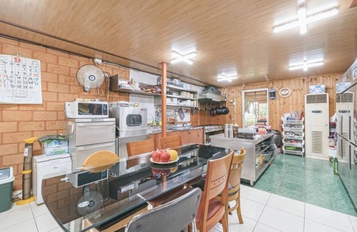 Hallim House | Relaxing Jeju Healing Resort with Family-Friendly Amenities