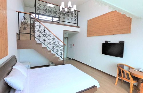 Seongsan Hotel | Discover Jeju Hue Resort: Family-Friendly Getaway Awaits