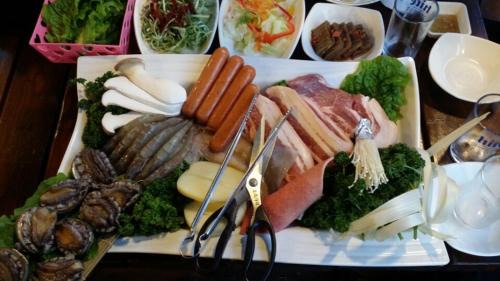 Hallim Resort | Relax at Jeju Ilsung Beach Condo with Ocean View Amenities