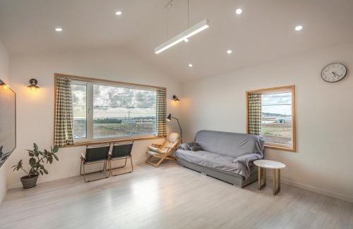 Andeok House | Jeju March Pension