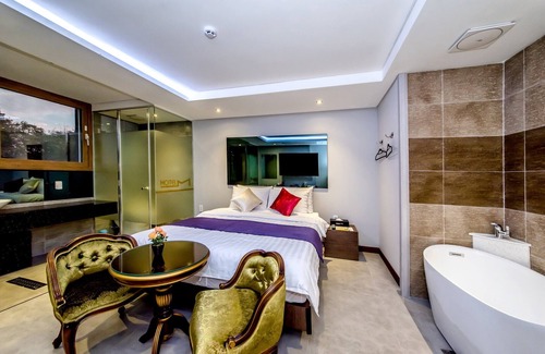 Jocheon Hotel | Eco-Friendly Comfort at Jeju Max Self Check-in Motel