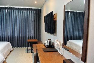 Downtown Hotel | Discover Jeju Noblesse Hotel: Family-Friendly Retreat