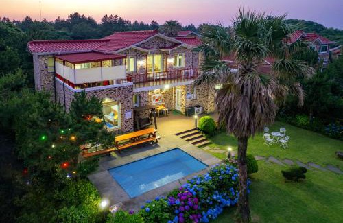 Gujwa House | Jeju Olle House: Family and Pet-Friendly Retreat