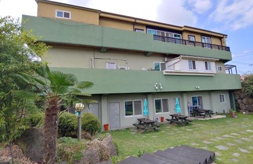 Hallim House | Discover Jeju Oreum Pension with Family-Friendly Comfort