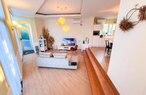 Namwon House | Oceanfront Escape at Jeju Semo, Byeol - Rated 9.7/10