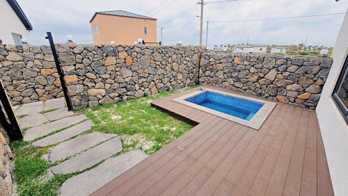 Andeok House | Jeju Seogwipo Handol Pension