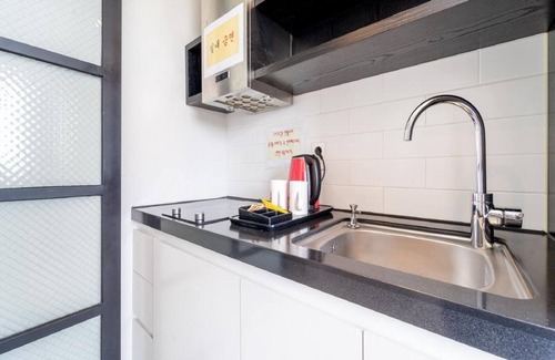 Jocheon House | Family-Friendly Stay at Jeju Seuwiseumaeul 215&216dong