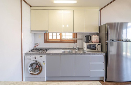 Aewol House | Family-Friendly Retreat at Jeju Sigan Yeohaeng Huyang Pension