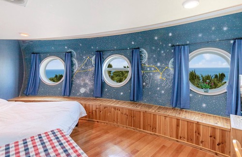 Aewol House | Explore Jeju UFO Pension: Family-Friendly Stay with Kitchen