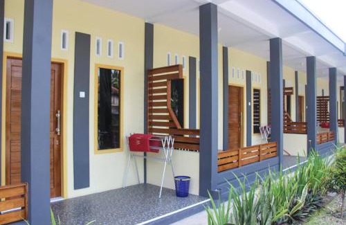 Batu Karas House | Discover Jelajah Batukaras: Ocean View & Family-Friendly Stay