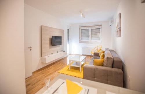 Doboj Apartment | Family-Friendly Jelena Apartment II - Guest Rated 9.9/10