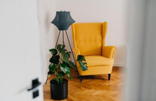 Jelenia Gora Apartment | Pet-Friendly Jeleni Zakątek in Karkonoszy: Guest Rated 9.4