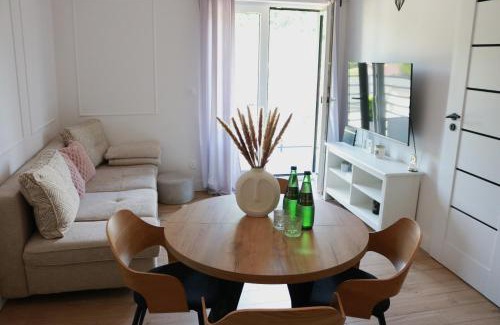 Jarkow Apartment | Exceptional Family-Friendly Stays at Jelenie WZGÓRZE