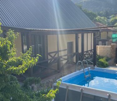 Dilijan House | Family-Friendly Jelini: Enjoy Your Stay with Comfort