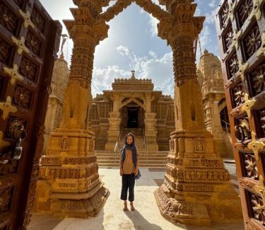 Amar Sagar Pol Hotel | Discover Jems Safari Jaisalmer: Family-Friendly Retreat