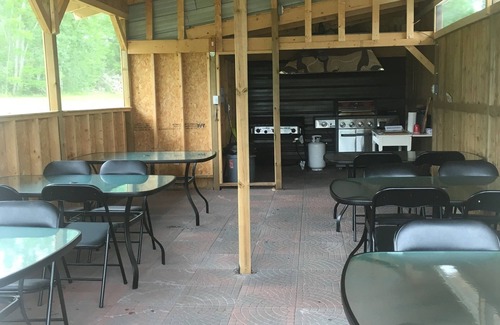 Jemseg Hotel | Discover Jemseg Lakeview Motel with Pool & Spa Amenities