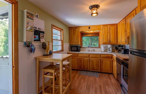 Rye House | Ocean View Retreat at Jenness Beach - Winter & Summer Rentals