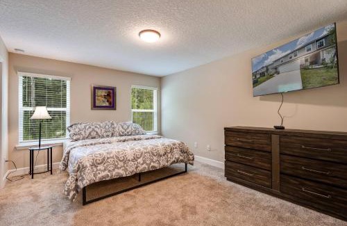 Doctors Inlet House | Family-Friendly Jennings Townhome with Pet Amenities