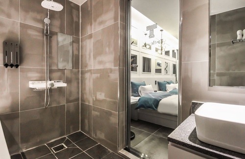 Jeongeup Hotel | Eco-Friendly Jeongeup Castle Motel with Hot Tub & Breakfast