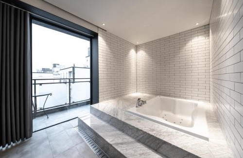 Jeonju Hotel | Discover Jeonju Jazz Around Hotel with Oceanfront Spa