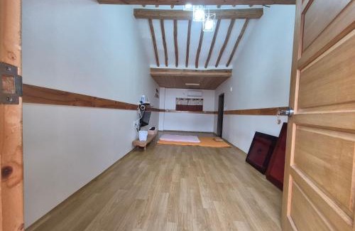 Jeonju House | Discover Jeonju Tosarang Guesthouse with Kitchen Access