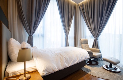Jeonju Hotel | Experience Jeonju Tourist Hotel Kkotsim with Family-Friendly Amenities