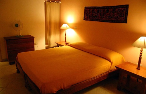 Vulcanello Hotel | Relax at Jerà Aloe B&B with Spa and Hot Tub Amenities