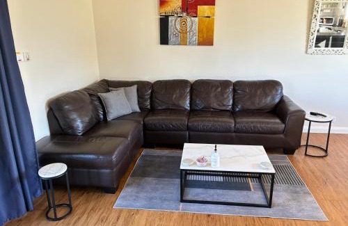 Jerilderie House | Pet-Friendly Jerilderie BNB with Top Guest Ratings