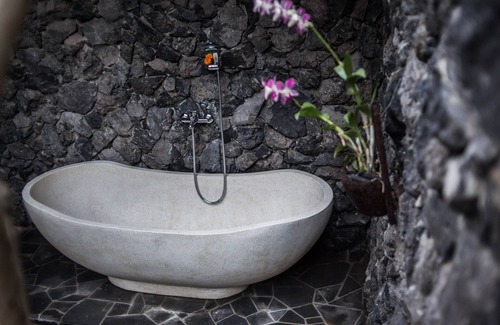 Sambahan Bed & Breakfast | Unforgettable Jero Sebali Villa with Pool & Spa Amenities