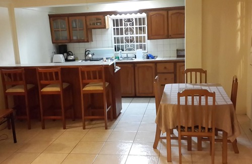 Morne Rouge House | Relaxing Stay at JerryDon's Cozy Apartment with Spa & Hot Tub