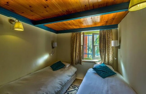 Baka Bed & Breakfast | Family-Friendly Stay at Jerusalem Garden Home with Restaurant