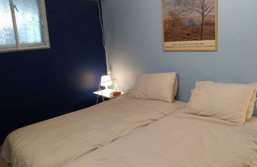 Arnona Apartment | 'Jerusalem Sweet Suite' near American Embassy,Ramat Rachel & Lindenbaum College