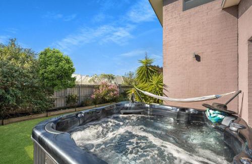 Vincentia House | Discover Jervis Bay Sanctuary: Oceanfront Family Retreat