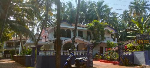 Majorda House | Budget-Friendly Jes Guest House with Breakfast Included
