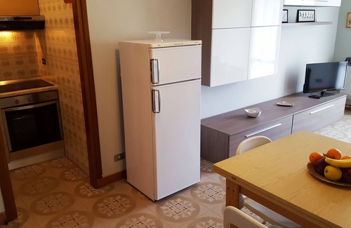 Jesolo Apartment | Cozy Jesolo Apartment: Your Perfect Love Nest Near Venice