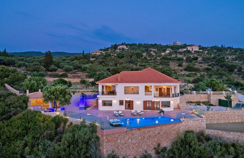 Korithi Villa | Jessica 3 Bedroom Villa with Private Pool & Family Amenities