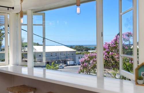 Coffs Harbour House | Relax at Jetty Beach House: Oceanfront Bliss Awaits!