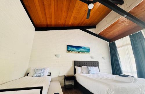 Long Jetty Hotel | Pet-Friendly Jetty Motel with Ocean Views and Pool