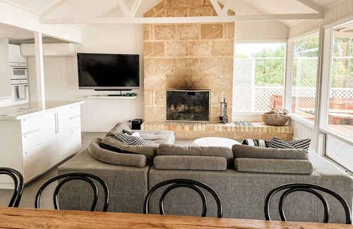 Myponga Beach House | Cozy Jetty View Retreat at Myponga Beach with Pool