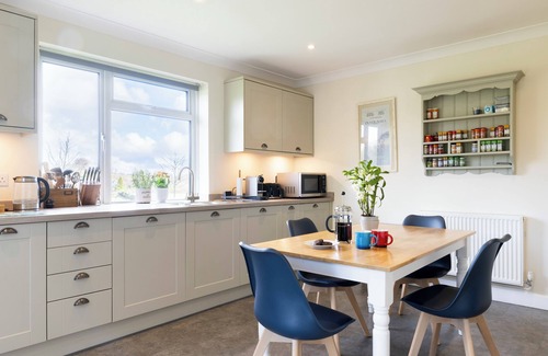 Etchinghill House | Jewel in the Garden of England - Two bedrooms