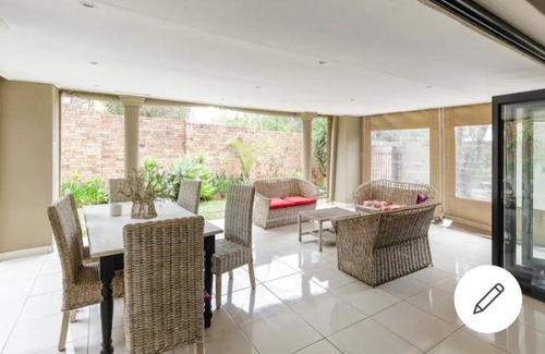 Edenvale Bed & Breakfast | Budget-Friendly Jewel of Jozi: Pet & Child Friendly Stays