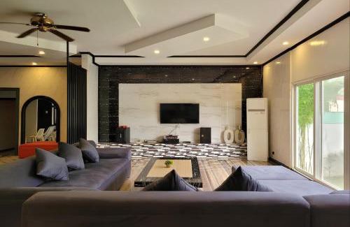 Silang Villa | Jewelry Resort and Villas Tagaytay