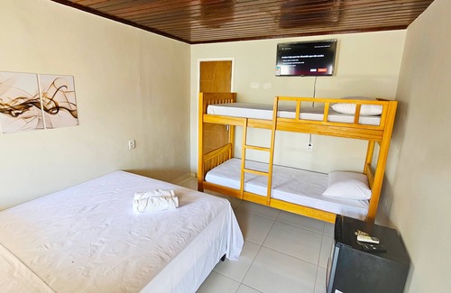 Olho D'agua Hotel | Budget-Friendly Jf Studio Hotel with Pool & Breakfast