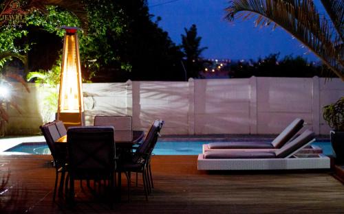 Nahoon Bed & Breakfast | Oceanfront Relaxation at JFT Jewels Guest House