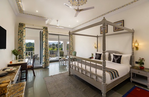 Jharol Hotel | Jhadol Bagh