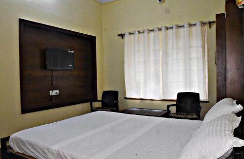 Jhargram Hotel | Comfortable Stay at Jhargram Eshani Hotels & Guest House